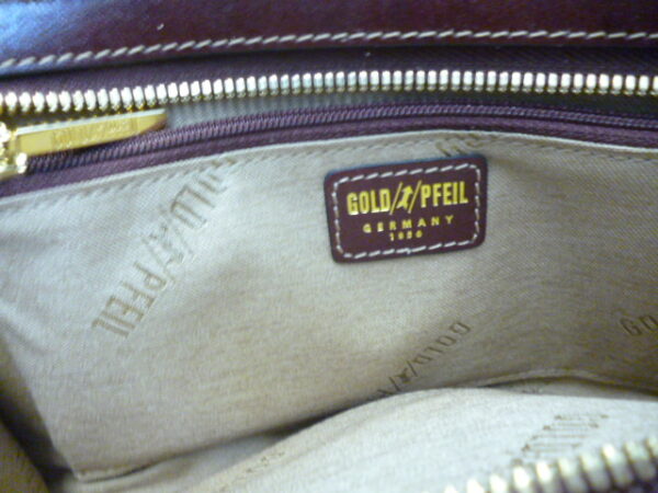 2023 01 08 13.55.53 - Lubeck Pochette Shoulder Bag GoldPfeil